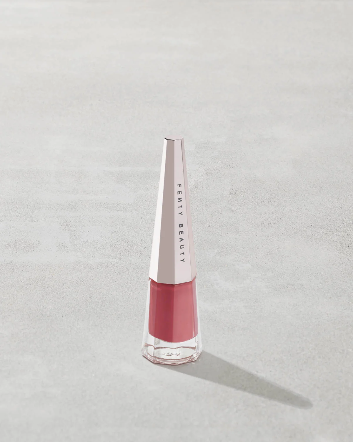 Stunna Lip Paint Longwear Fluid Lip Color — RiRi