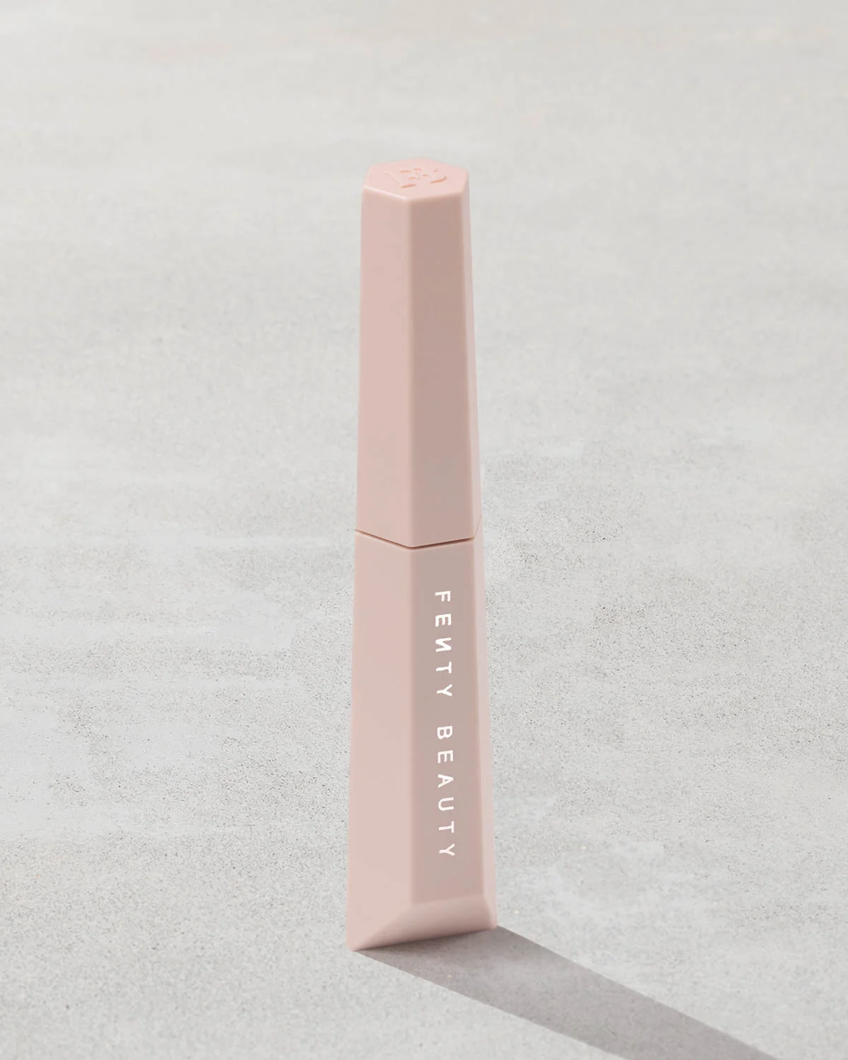 Hella Extra Mascara-Boosting Lash Primer - Image 8