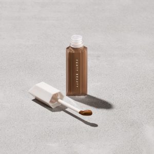 We're Even Hydrating Longwear Concealer — 430W