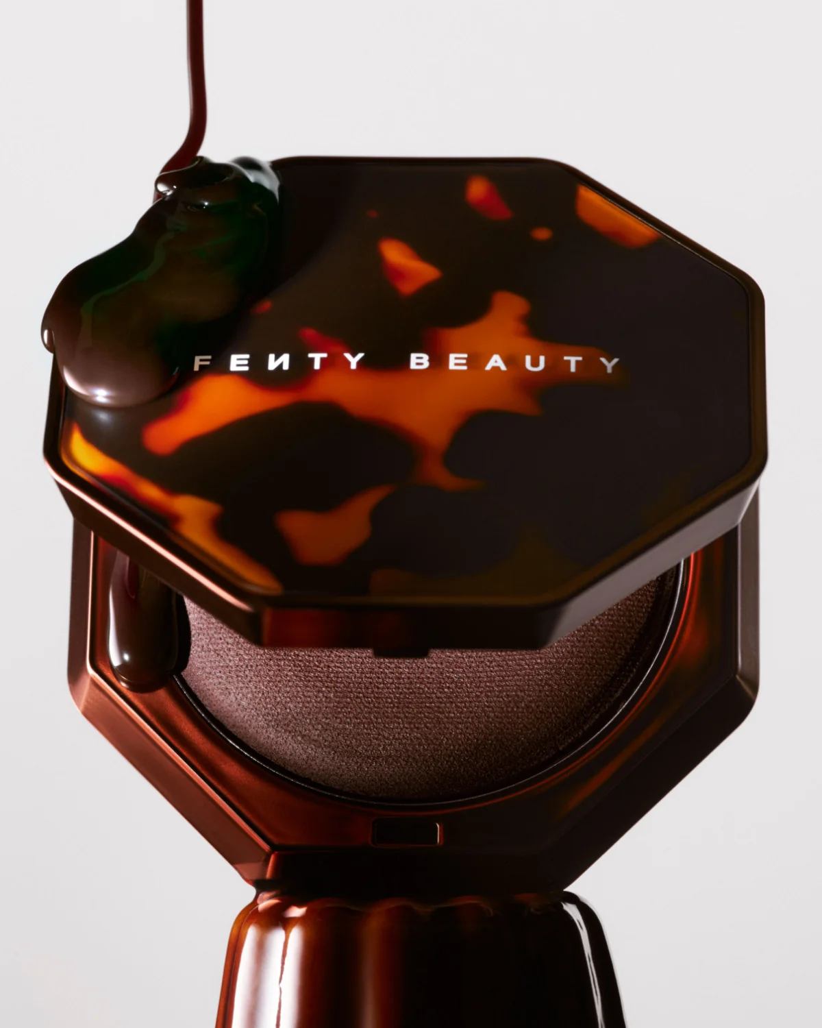 Sun Stalk'r Soufflé Pressed Mousse Cream Bronzer — Brown Butt'r - Image 14